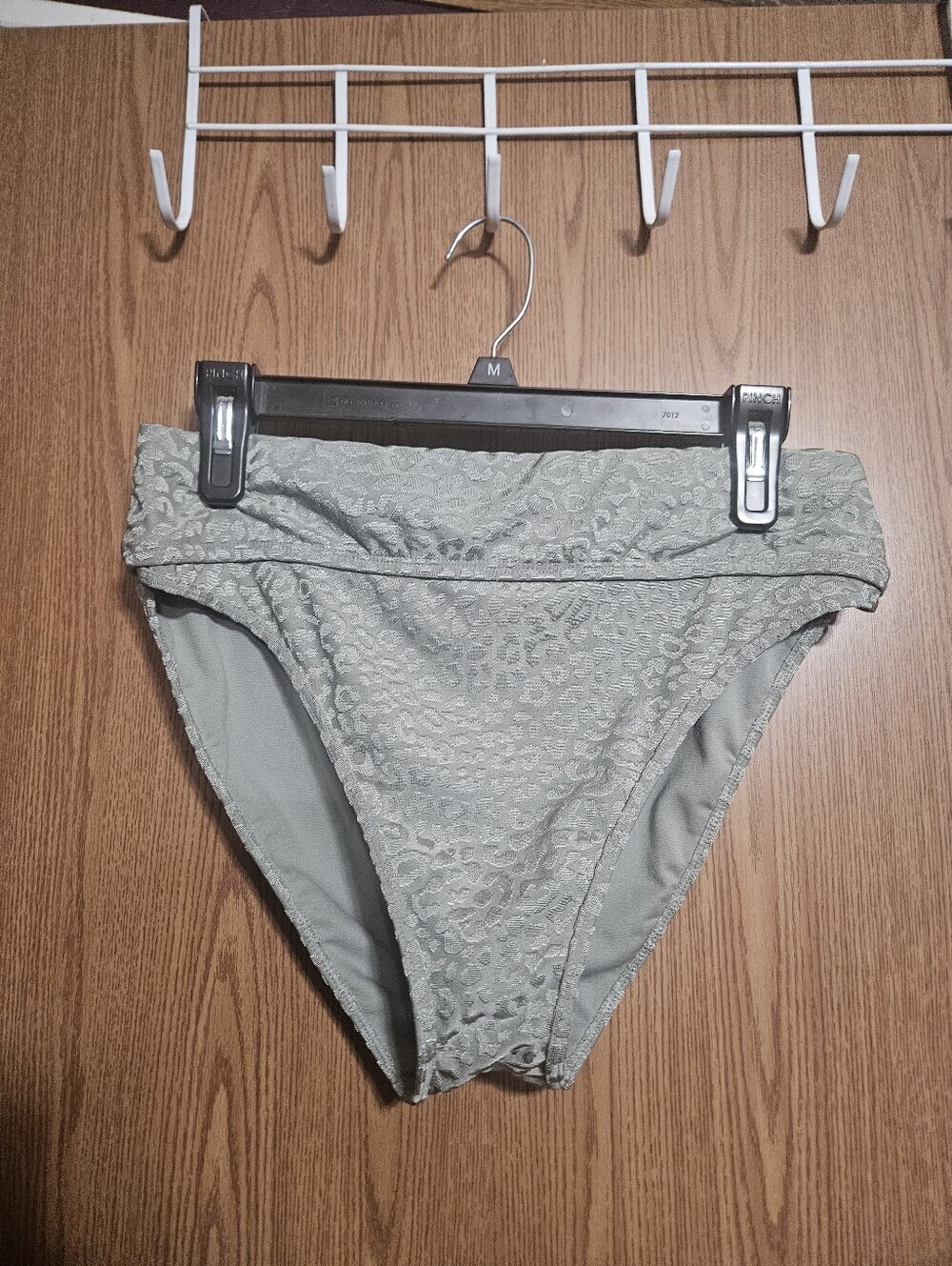 Freshwater Sage Green Animal Print Cheeky Bikini Bottoms Size Large!